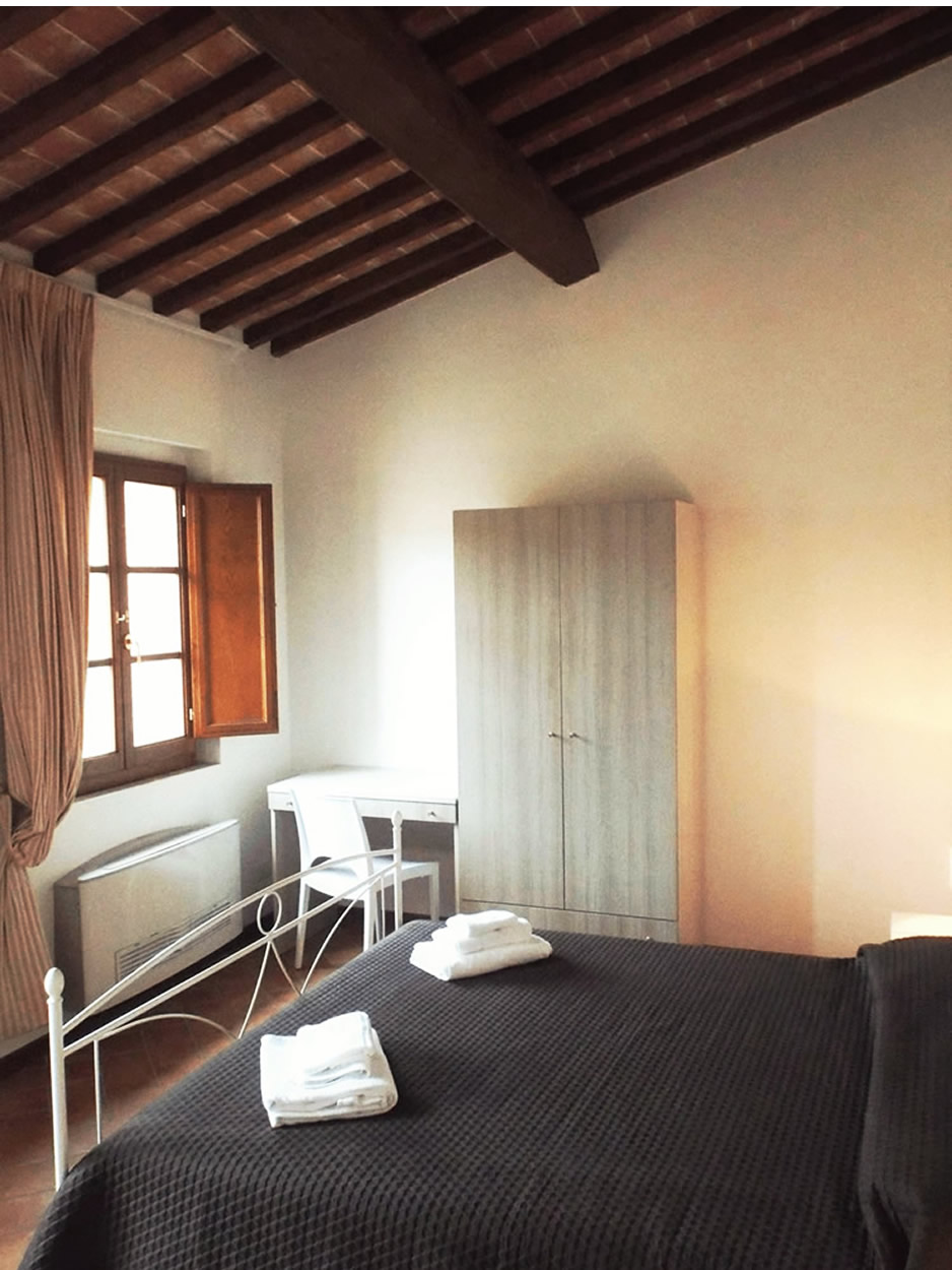 Casa Chianti, 2 BDR, Borgo di Gaiole, Siena, Chianti, Tuscany